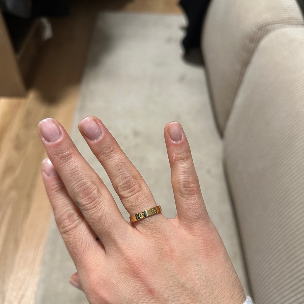 Cartier Gold LOVE Ring small - Picture 3 of 6